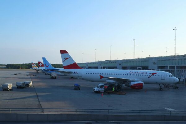 Avions stationnés à l'aéroport d'Oslo-Gardermoen, Norvège